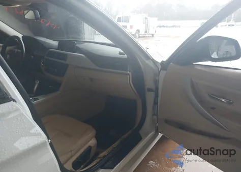 2012 BMW 328I из США, поврежденный, VIN WBA3A5G56CNP17502